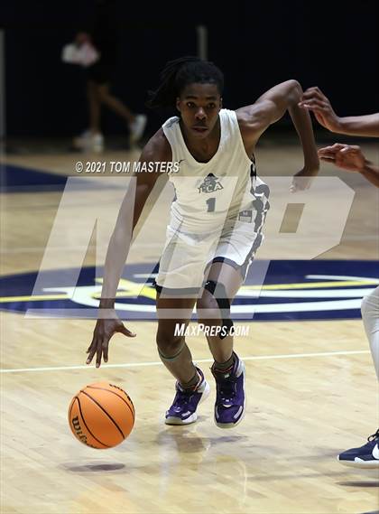 Thumbnail 2 in Liberty Heights vs Legion Collegiate Academy photogallery.