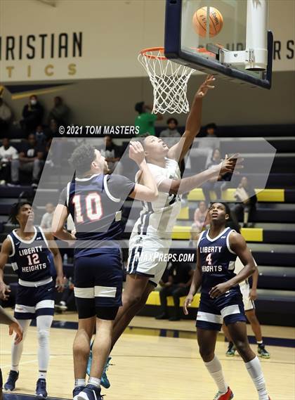 Thumbnail 3 in Liberty Heights vs Legion Collegiate Academy photogallery.
