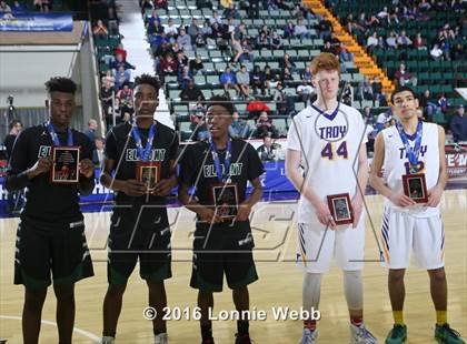 Thumbnail 1 in Troy vs. Elmont (NYSPHSAA Class A Final) photogallery.