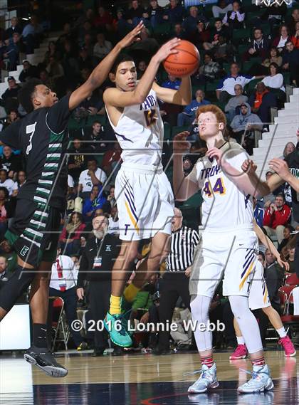Thumbnail 3 in Troy vs. Elmont (NYSPHSAA Class A Final) photogallery.