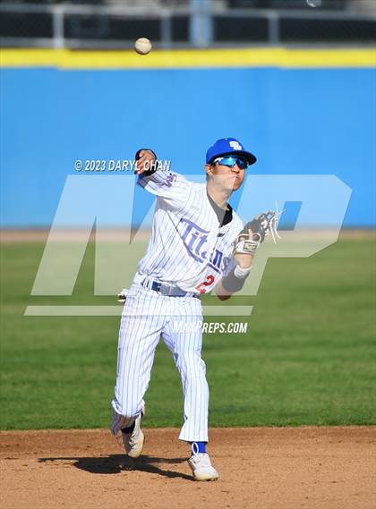 Thumbnail 1 in Royal @ San Marino photogallery.