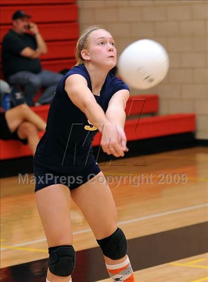 Thumbnail 3 in Union Mine vs. Oak Ridge (Super 8 Tournament) photogallery.