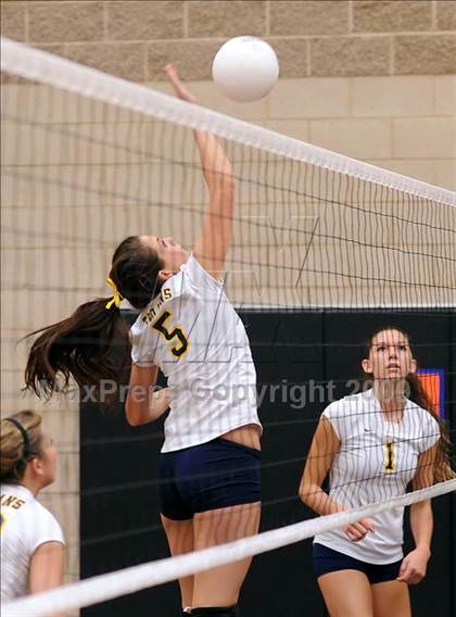 Thumbnail 3 in Union Mine vs. Oak Ridge (Super 8 Tournament) photogallery.
