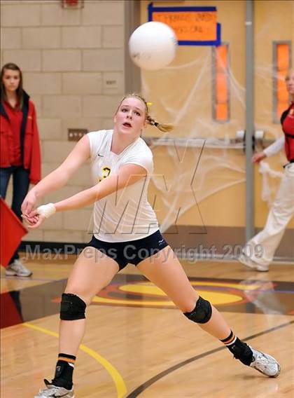 Thumbnail 1 in Union Mine vs. Oak Ridge (Super 8 Tournament) photogallery.