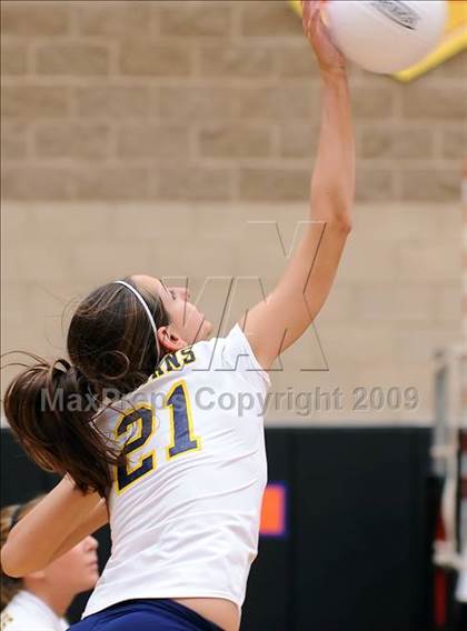 Thumbnail 3 in Union Mine vs. Oak Ridge (Super 8 Tournament) photogallery.