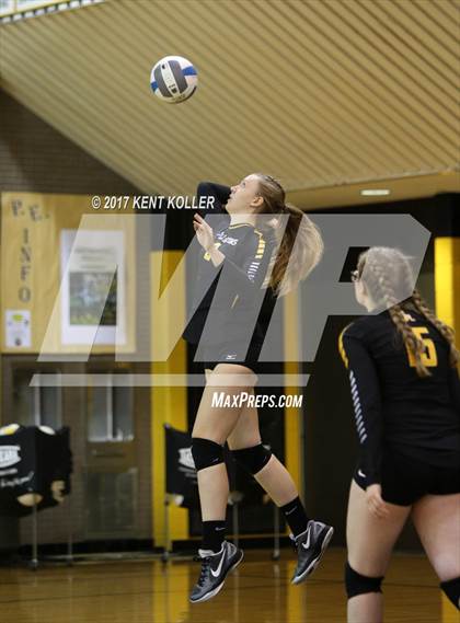 Thumbnail 2 in L'Anse Creuse @ Sterling Heights photogallery.