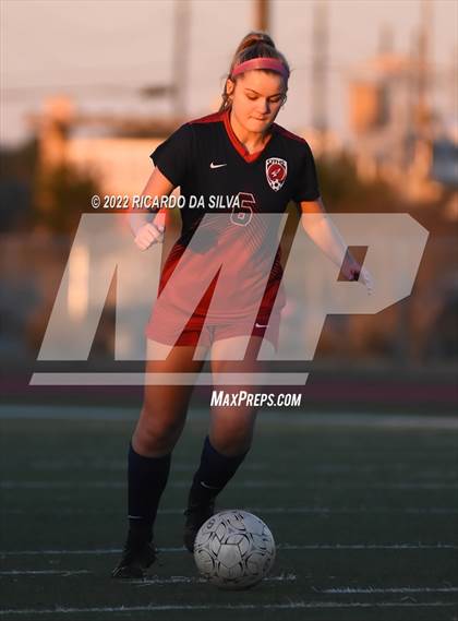 Thumbnail 3 in Tompkins vs Foster photogallery.