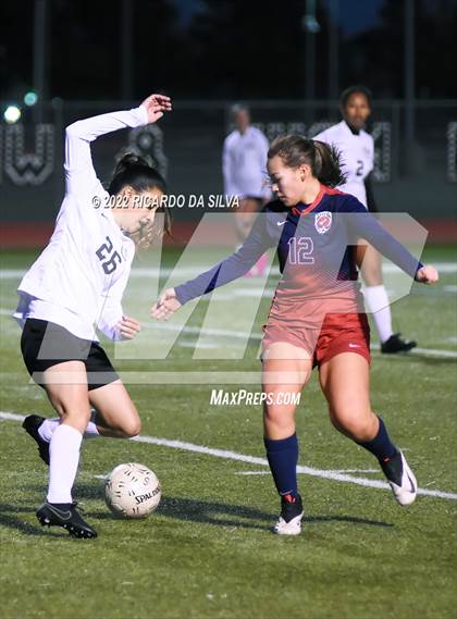 Thumbnail 3 in Tompkins vs Foster photogallery.