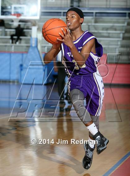 Thumbnail 1 in Conrad vs.  Lausanne Collegiate (Thanksgiving Hoopfest) photogallery.