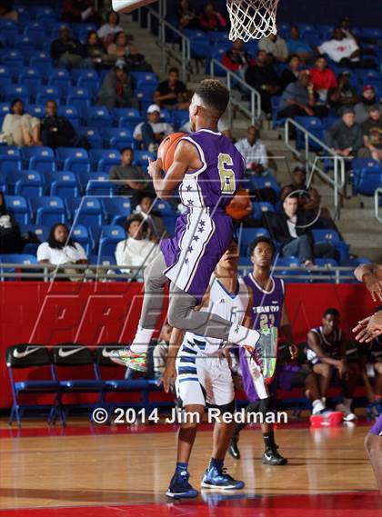 Thumbnail 3 in Conrad vs.  Lausanne Collegiate (Thanksgiving Hoopfest) photogallery.