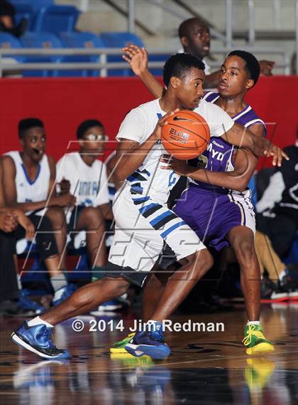 Thumbnail 1 in Conrad vs.  Lausanne Collegiate (Thanksgiving Hoopfest) photogallery.