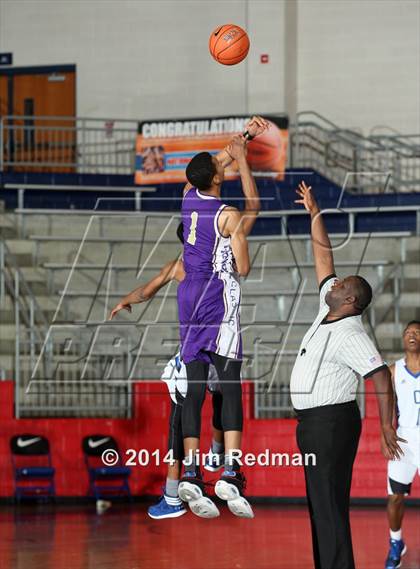 Thumbnail 1 in Conrad vs.  Lausanne Collegiate (Thanksgiving Hoopfest) photogallery.