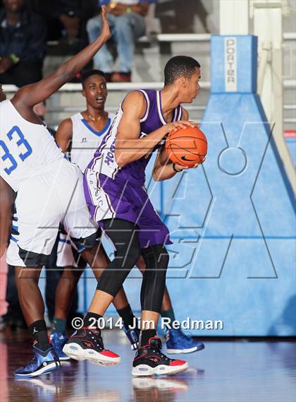 Thumbnail 1 in Conrad vs.  Lausanne Collegiate (Thanksgiving Hoopfest) photogallery.