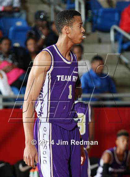 Thumbnail 1 in Conrad vs.  Lausanne Collegiate (Thanksgiving Hoopfest) photogallery.