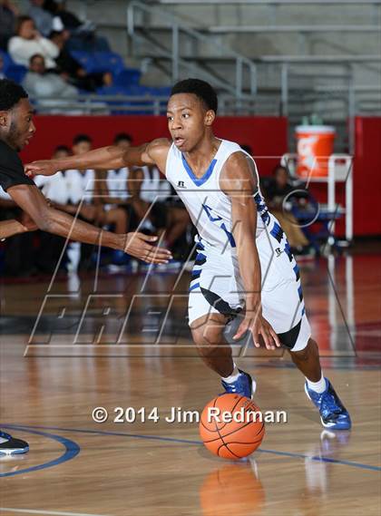Thumbnail 1 in Conrad vs.  Lausanne Collegiate (Thanksgiving Hoopfest) photogallery.