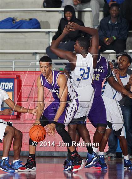 Thumbnail 2 in Conrad vs.  Lausanne Collegiate (Thanksgiving Hoopfest) photogallery.