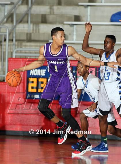 Thumbnail 3 in Conrad vs.  Lausanne Collegiate (Thanksgiving Hoopfest) photogallery.
