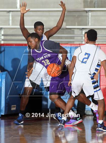 Thumbnail 2 in Conrad vs.  Lausanne Collegiate (Thanksgiving Hoopfest) photogallery.