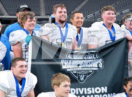 Thumbnail 1 in Tonopah vs Pahranagat Valley (NIAA 1A Final) photogallery.