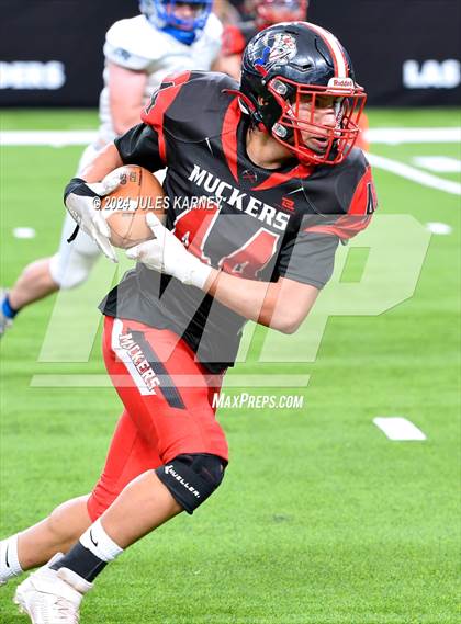 Thumbnail 1 in Tonopah vs Pahranagat Valley (NIAA 1A Final) photogallery.