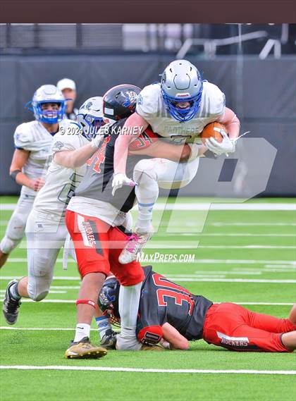 Thumbnail 2 in Tonopah vs Pahranagat Valley (NIAA 1A Final) photogallery.