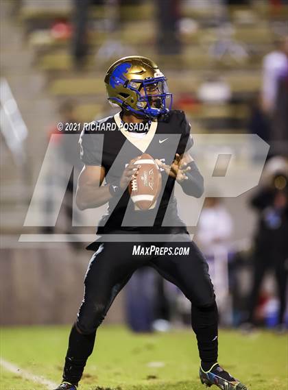 Thumbnail 2 in Buchanan @ Clovis photogallery.