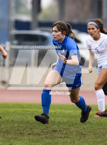 Thumbnail 3 in Clovis North @ Sierra (Vern Gebhardt Champions Cup) photogallery.