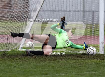 Thumbnail 2 in Clovis North @ Sierra (Vern Gebhardt Champions Cup) photogallery.