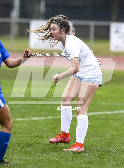 Thumbnail 2 in Clovis North @ Sierra (Vern Gebhardt Champions Cup) photogallery.