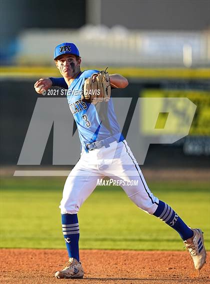 Thumbnail 1 in Coconino @ Mesquite  photogallery.