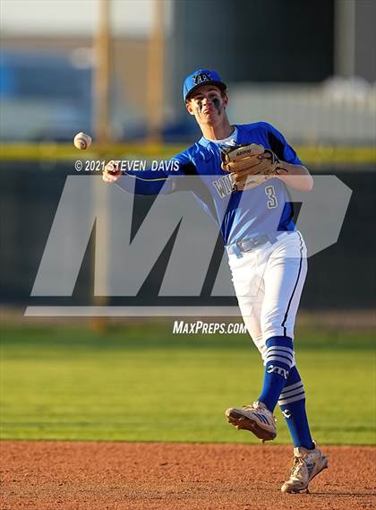 Thumbnail 3 in Coconino @ Mesquite  photogallery.