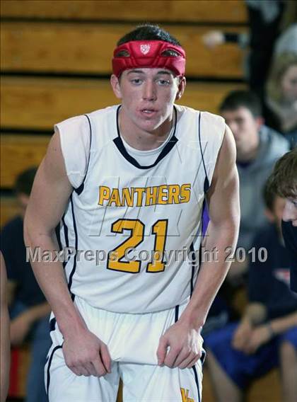 Thumbnail 2 in Northern Potter vs. Cowanesque Valley (Coudersport Holiday Tournament) photogallery.