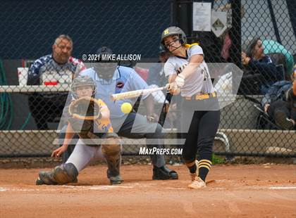 Thumbnail 1 in Hixson vs Chattanooga Central photogallery.