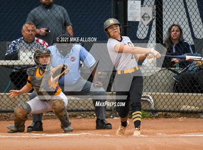 Thumbnail 2 in Hixson vs Chattanooga Central photogallery.
