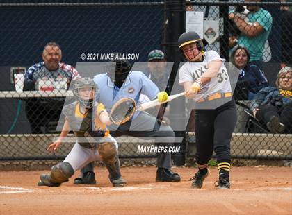 Thumbnail 3 in Hixson vs Chattanooga Central photogallery.