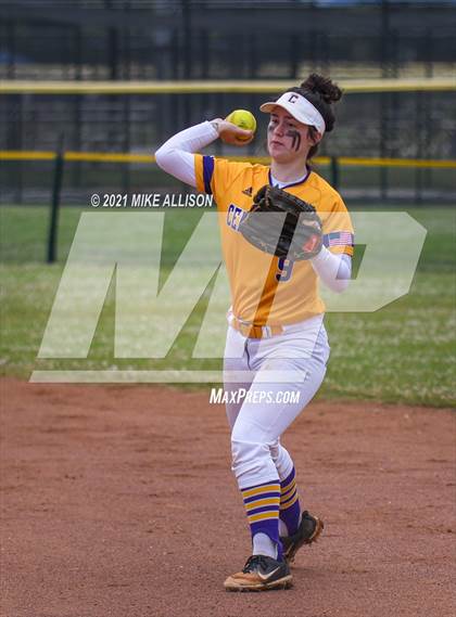 Thumbnail 2 in Hixson vs Chattanooga Central photogallery.