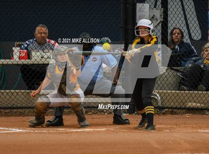 Thumbnail 1 in Hixson vs Chattanooga Central photogallery.