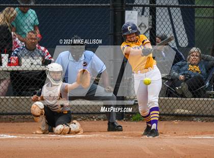 Thumbnail 2 in Hixson vs Chattanooga Central photogallery.