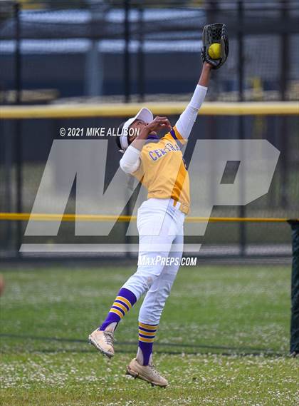 Thumbnail 1 in Hixson vs Chattanooga Central photogallery.