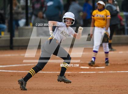 Thumbnail 3 in Hixson vs Chattanooga Central photogallery.