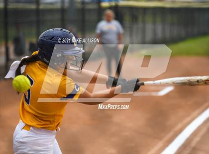 Thumbnail 3 in Hixson vs Chattanooga Central photogallery.