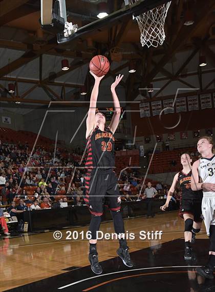 Thumbnail 3 in Oak Ridge vs. St. Francis (CIF SJS D1 Semifinal) photogallery.