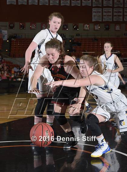 Thumbnail 2 in Oak Ridge vs. St. Francis (CIF SJS D1 Semifinal) photogallery.