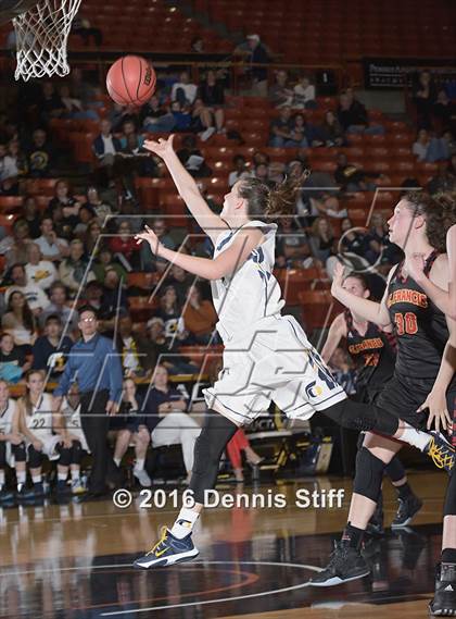 Thumbnail 3 in Oak Ridge vs. St. Francis (CIF SJS D1 Semifinal) photogallery.