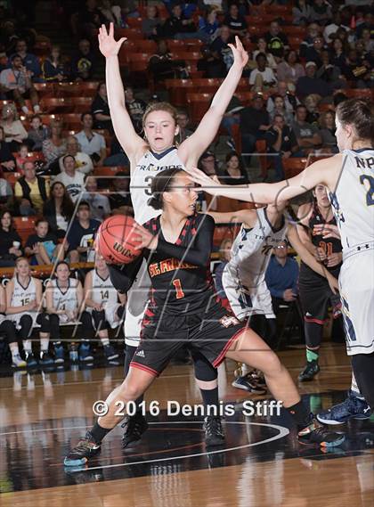 Thumbnail 1 in Oak Ridge vs. St. Francis (CIF SJS D1 Semifinal) photogallery.