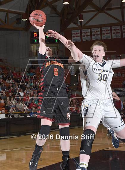 Thumbnail 3 in Oak Ridge vs. St. Francis (CIF SJS D1 Semifinal) photogallery.