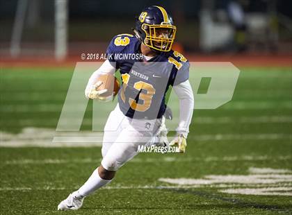 Thumbnail 1 in Gray's Creek @ Northern (NCHSAA 3AA - 1st Round) photogallery.