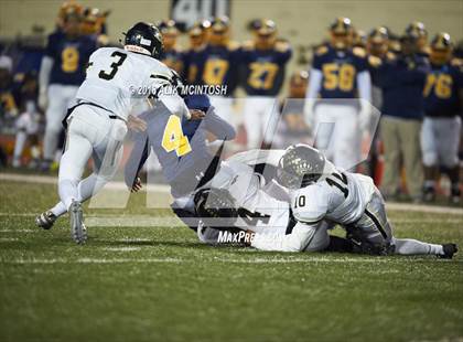 Thumbnail 1 in Gray's Creek @ Northern (NCHSAA 3AA - 1st Round) photogallery.