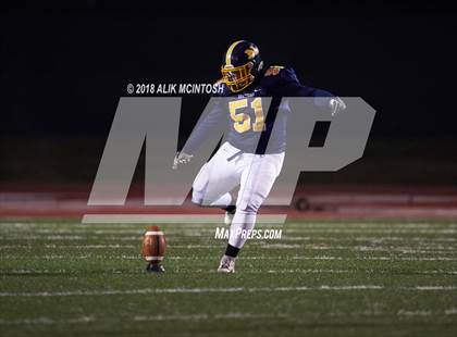 Thumbnail 2 in Gray's Creek @ Northern (NCHSAA 3AA - 1st Round) photogallery.
