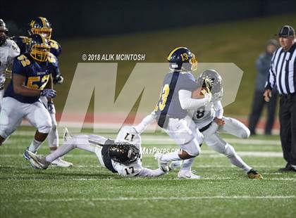 Thumbnail 2 in Gray's Creek @ Northern (NCHSAA 3AA - 1st Round) photogallery.
